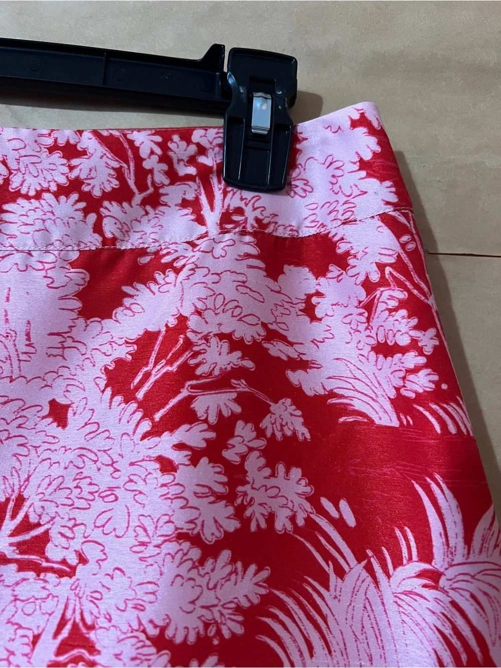 Tuckernuck | Scarlet Toile Emilie Midi Skirt Tiered Floral Red Pink Size M